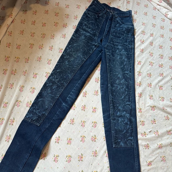 Fancy Ass chap jeans - Picture 3 of 3